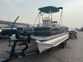 2015 Angler Qwest 820 Fish