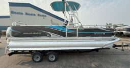 2015 Angler Qwest 820 Fish
