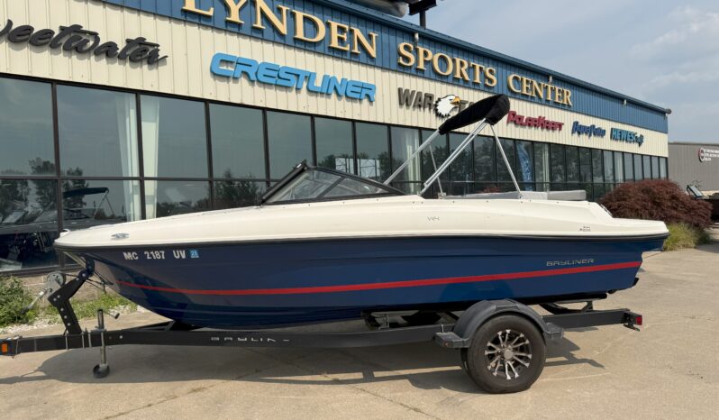 2022 Bayliner Capri VR4