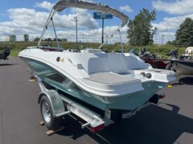 2026 Hurricane SunDeck Sport 185