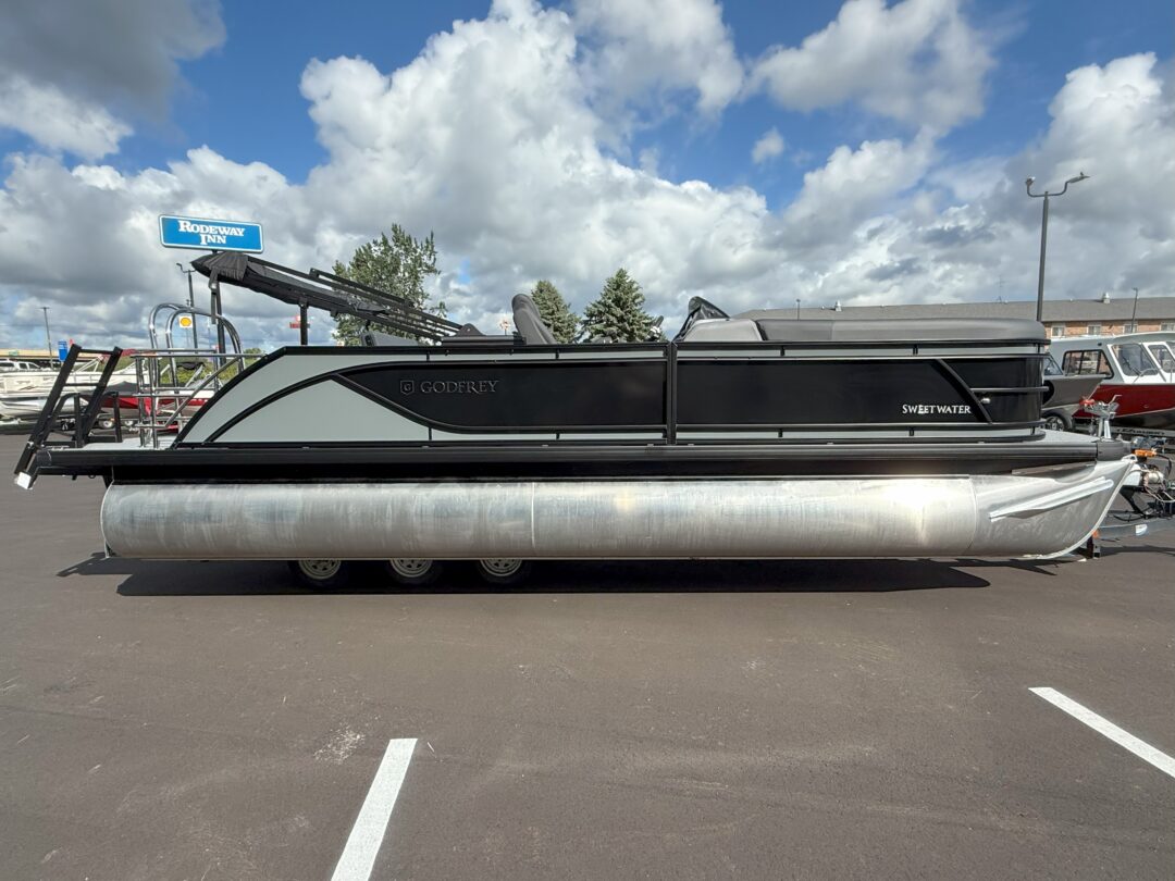 TW TWIN + TRAILER ST Olive ST(Features） TW TWIN + TRAILER ST Olive ST(Features） 2025 Triton