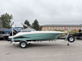 2026 Hurricane SunDeck Sport 185