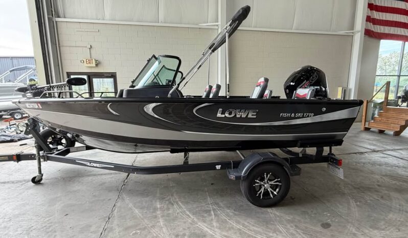 2017 Lowe 1710 Fish & Ski