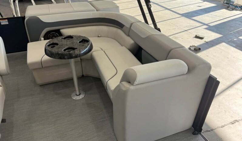 2026 Godfrey Sweetwater 2286CSE Tritoon full