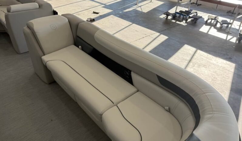 2026 Godfrey Sweetwater 2286CSE Tritoon full