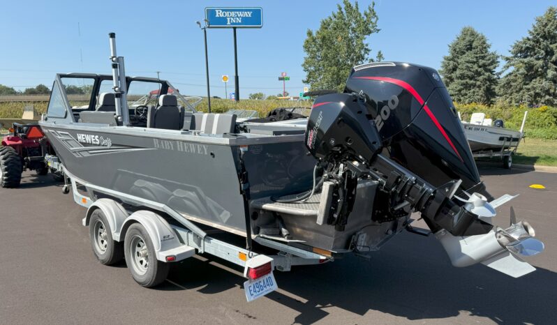 2021 HewesCraft 210 Sea Runner ET
