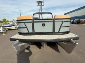 2026 Godfrey Sweetwater 2286SFLC Tritoon