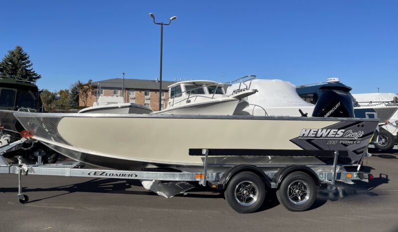 2026 HewesCraft 200 Pioneer full