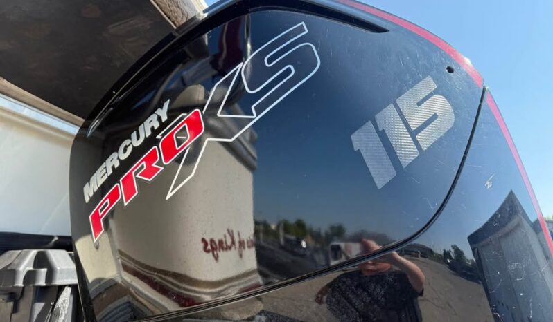 2005 Crest LM Pontoon full