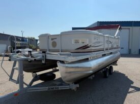 2005 Crest LM Pontoon