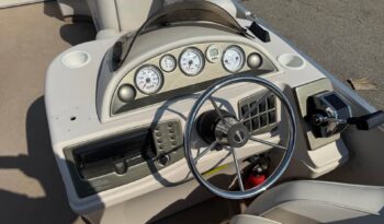 2005 Crest LM Pontoon full