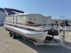 2005 Crest LM Pontoon