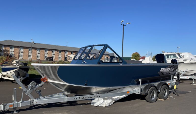 2026 Hewes Craft 210 Sea Runner ET