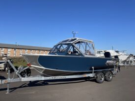 2026 Hewes Craft 210 Sea Runner ET