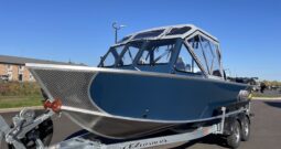 2026 Hewes Craft 210 Sea Runner ET