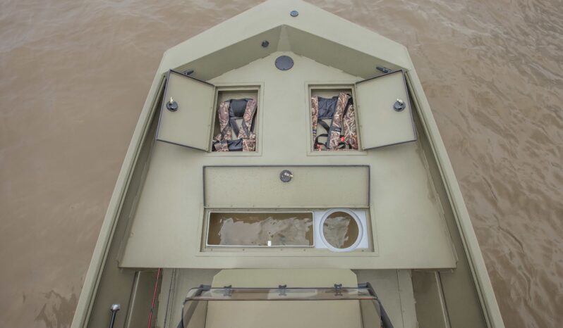 2026 Crestliner 1660 Retriever FCC full