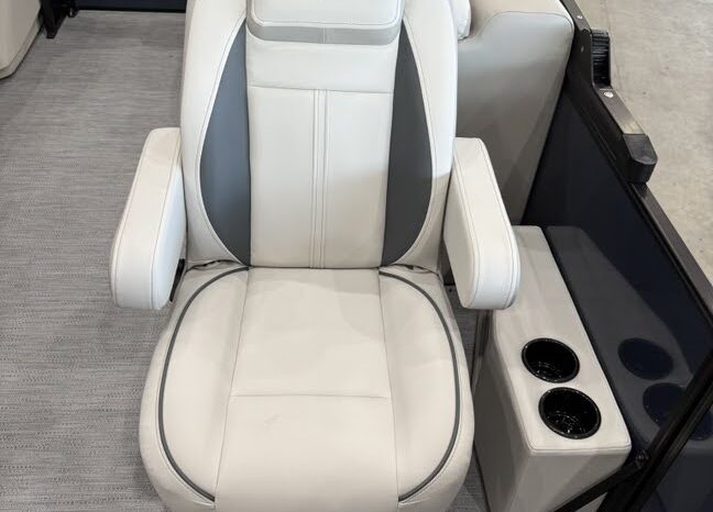 2026 Godfrey Sweetwater 2286SBC Tritoon full