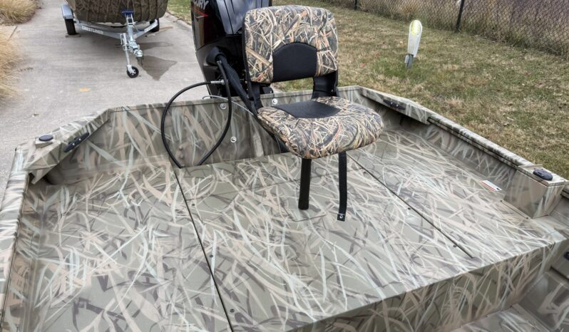 2026 Crestliner 1870 Retriever FCC full