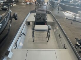 2026 Crestliner 1870 Retriever FCC