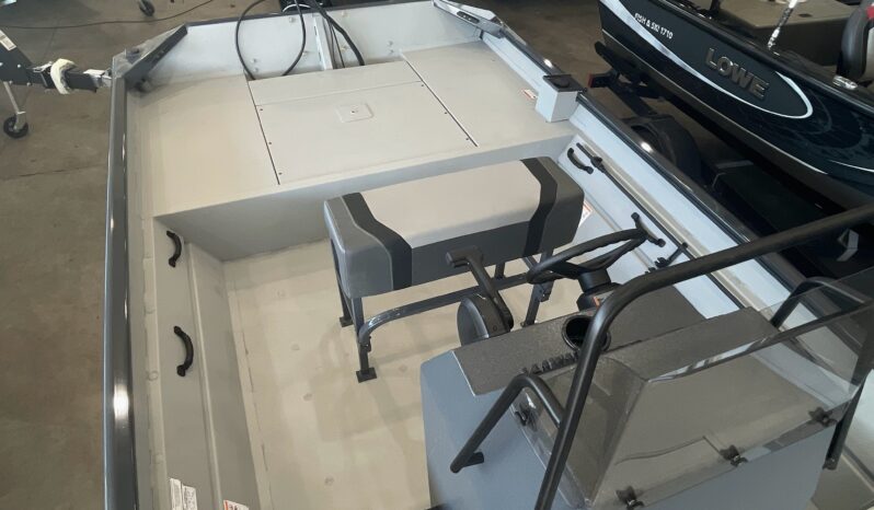 2026 Crestliner 1870 Retriever FCC full