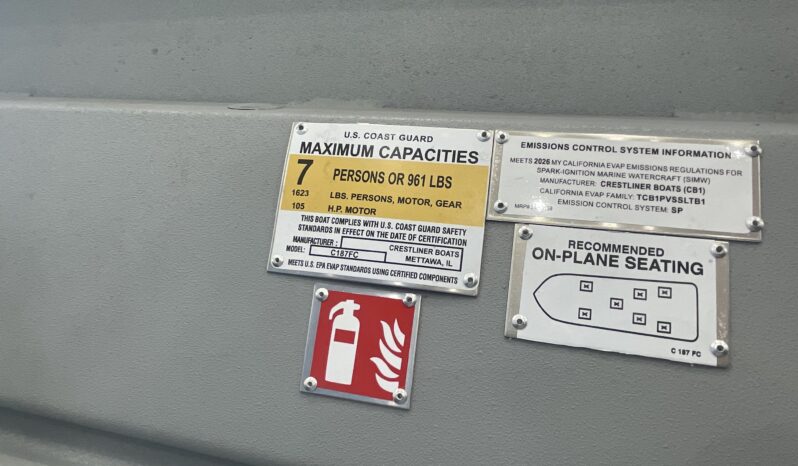 2026 Crestliner 1870 Retriever FCC full