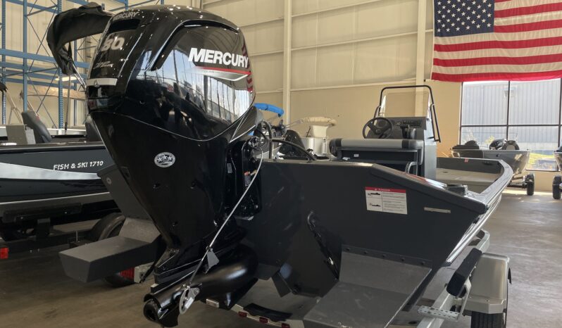 2026 Crestliner 1870 Retriever FCC