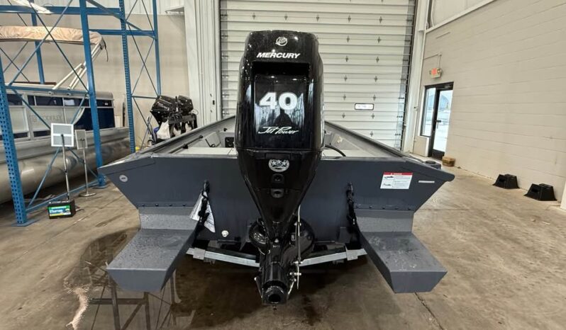 2026 Crestliner 1660 Retriever FCC full