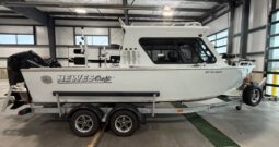 2024 HewesCraft 210 Sea Runner ET HT