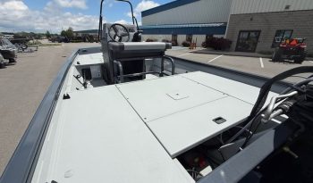 2026 Crestliner 1660 Retriever FCC full