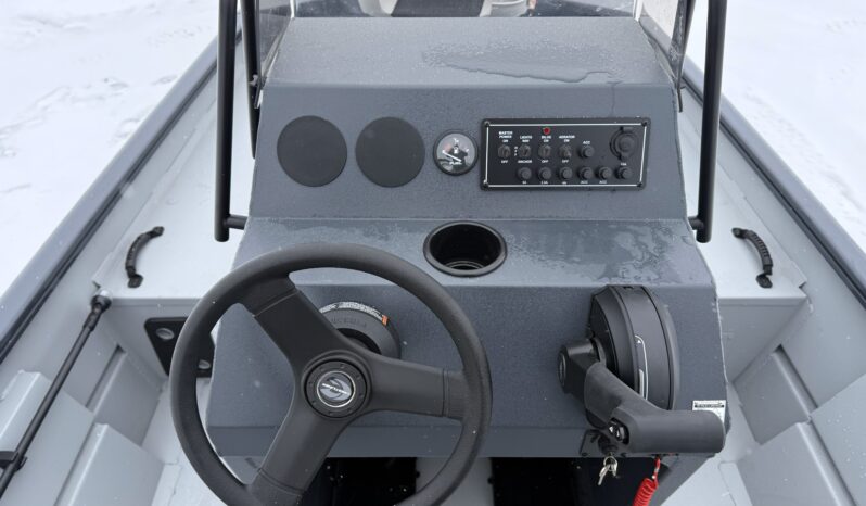 2026 Crestliner 1760 Retriever FCC