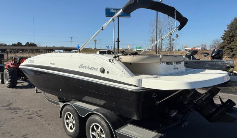 2018 Hurricane SunDeck Sport 188 I/O full
