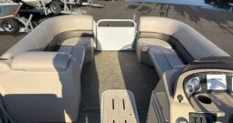 2019 Suncatcher V322C