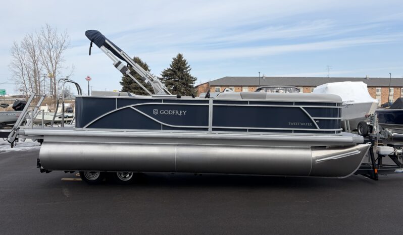 2026 Godfrey Sweetwater 2086CSE