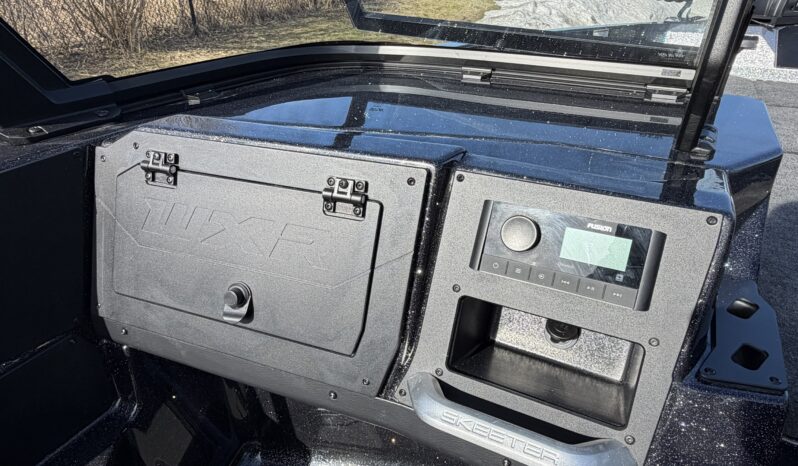 2026 Skeeter WXR1910F full