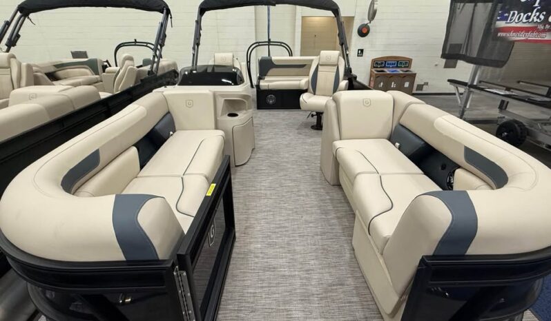 2026 Godfrey Sweetwater 2286SFLC Tritoon full