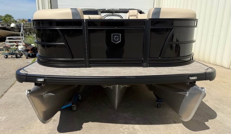 2026 Godfrey Sweetwater 2286SFLC Tritoon full