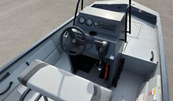 2026 Crestliner 1660 Retriever FCC full