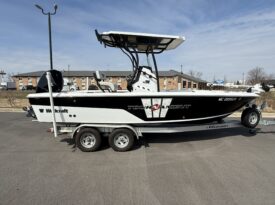 2019 Wellcraft 221 Bay Tournament Edition