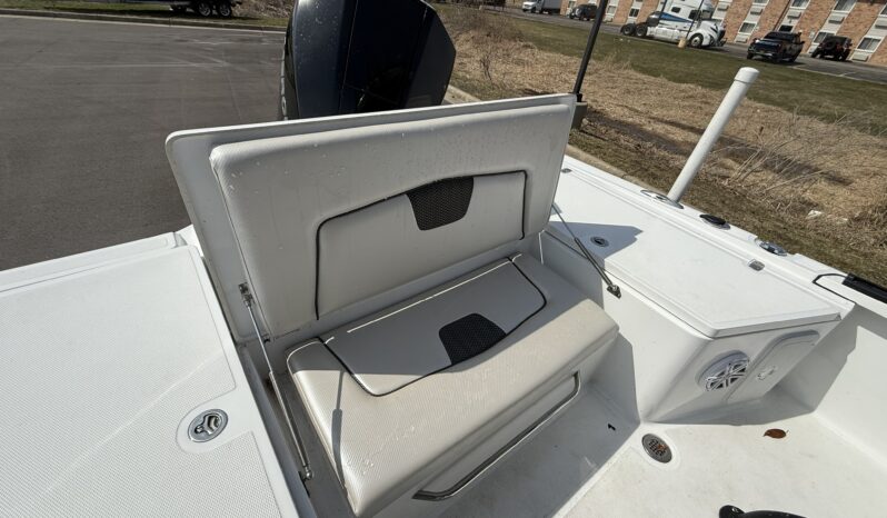 2019 Wellcraft 221 Bay Tournament Edition full