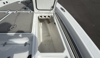 2019 Wellcraft 221 Bay Tournament Edition full