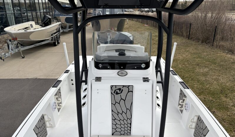 2019 Wellcraft 221 Bay Tournament Edition full