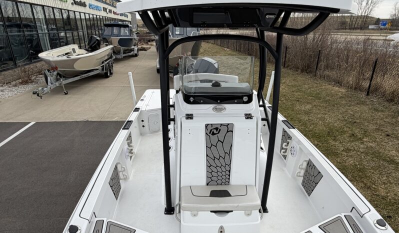 2019 Wellcraft 221 Bay Tournament Edition full