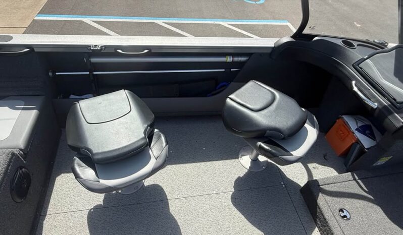 2023 Crestliner 1850 Super Hawk full