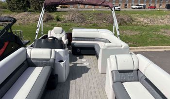 2022 Godfrey Sweetwater 2286C TT full