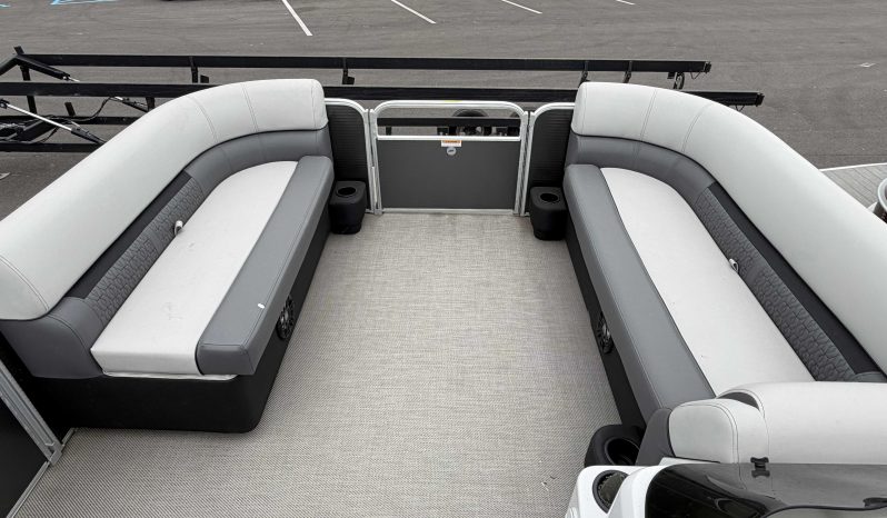 2022 Godfrey Sweetwater 2086C full