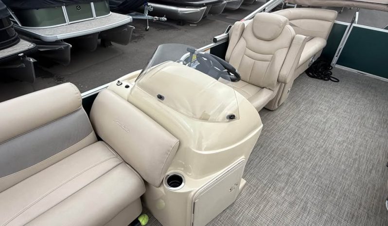 2015 Godfrey Sweetwater 2286SLC Tritoon full