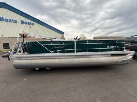2015 Godfrey Sweetwater 2286SLC Tritoon
