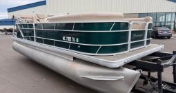 2015 Godfrey Sweetwater 2286SLC Tritoon