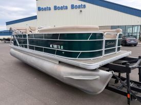 2015 Godfrey Sweetwater 2286SLC Tritoon