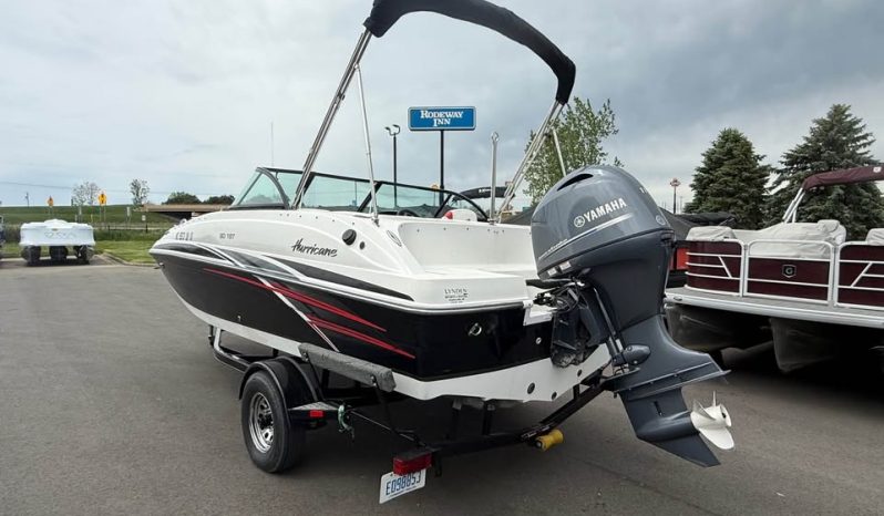 2019 Hurricane SunDeck 187